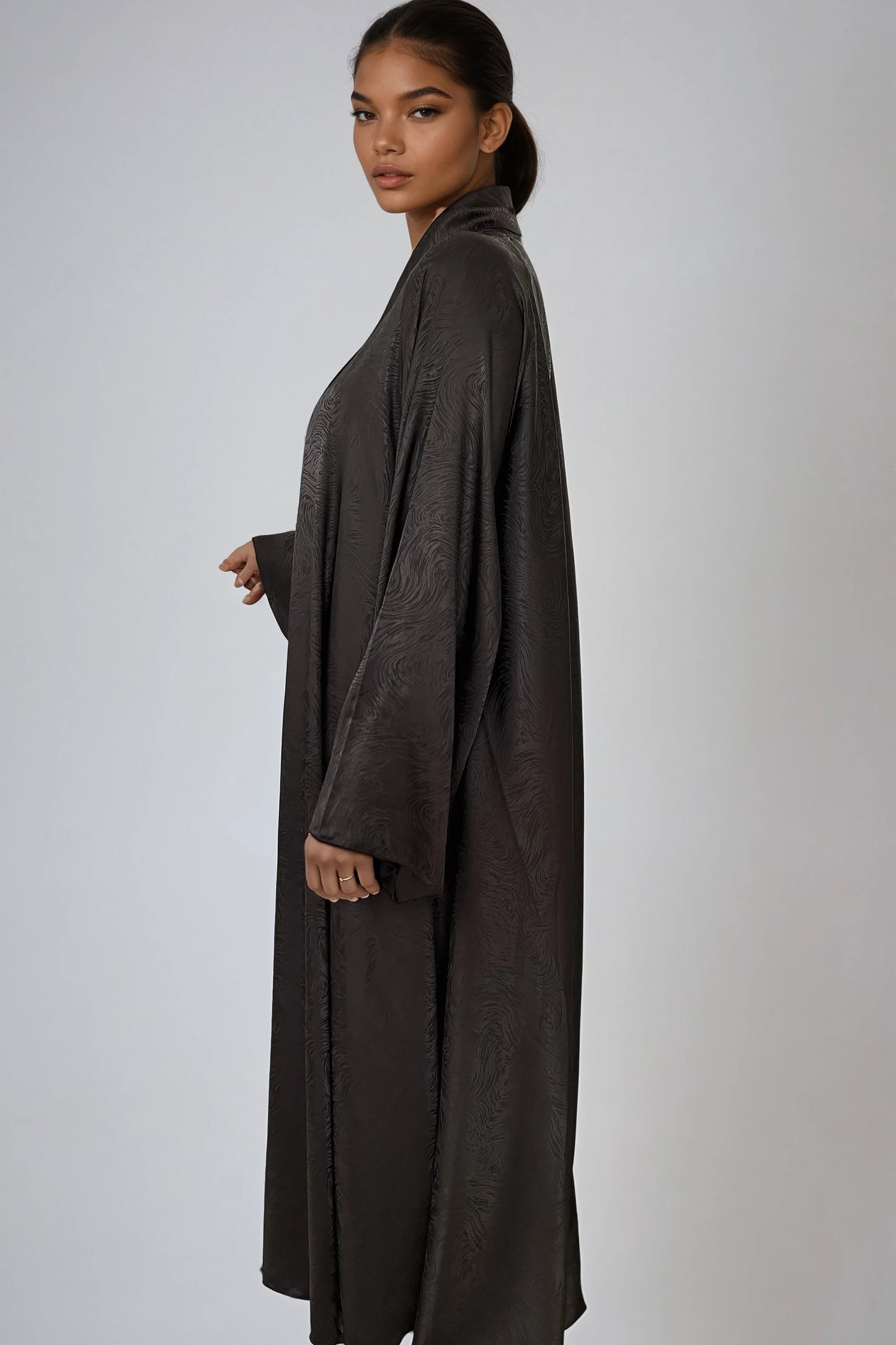 ABAYA MIRA